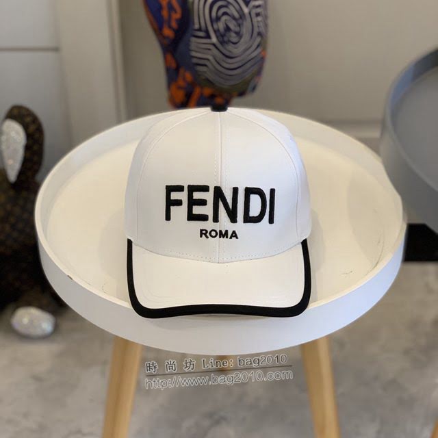 Fendi男女同款帽子 芬迪凹凸大刺繡帽後FF小logo棒球帽鴨舌帽  mm1629